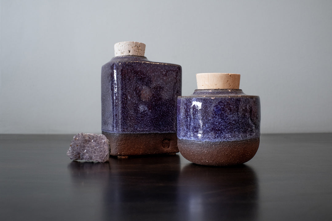 Pure Line Ceramic Urn